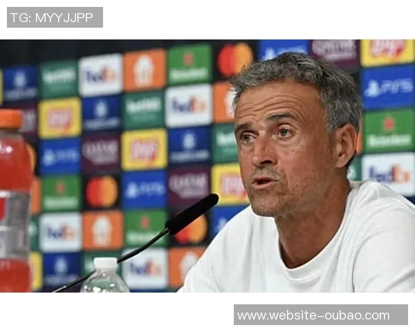 恩里克期待圣诞节后伤员复出并对三名顶级门将感到满意 恩里克期待圣诞节后伤员复出并对三名顶级门将感到满意