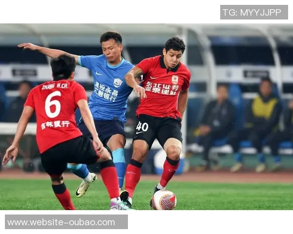 热烈欢迎吕品加盟长春亚泰共创辉煌未来携手并进展现足球新风貌 热烈欢迎吕品加盟长春亚泰共创辉煌未来携手并进展现足球新风貌